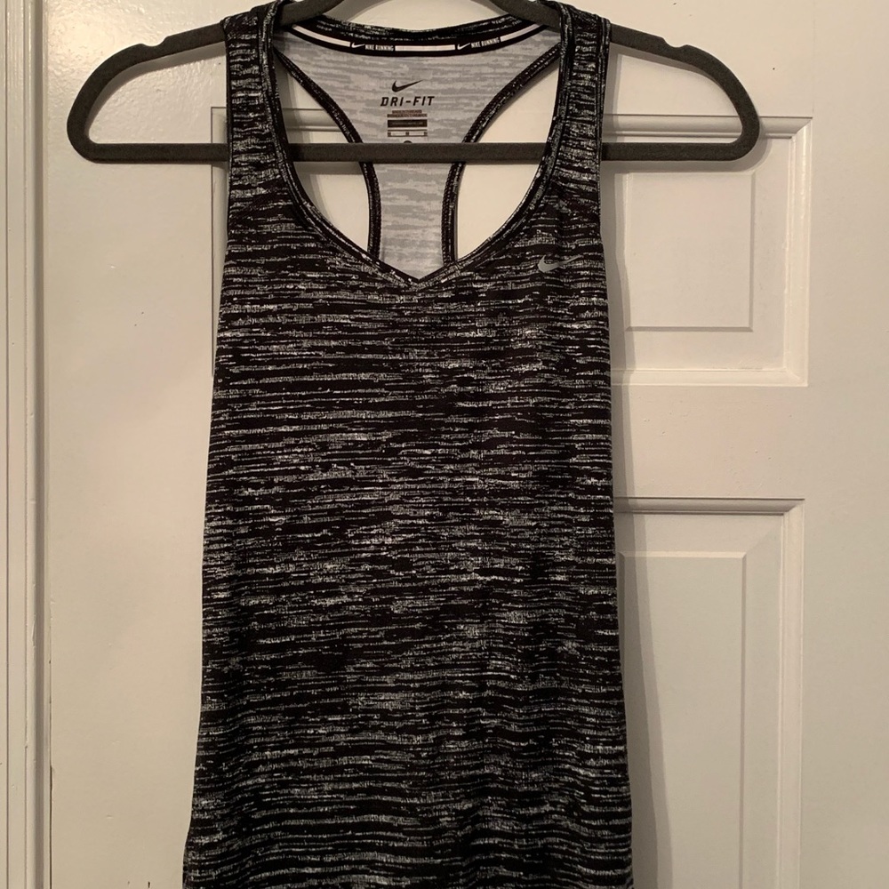 Nike Workout Top Size M